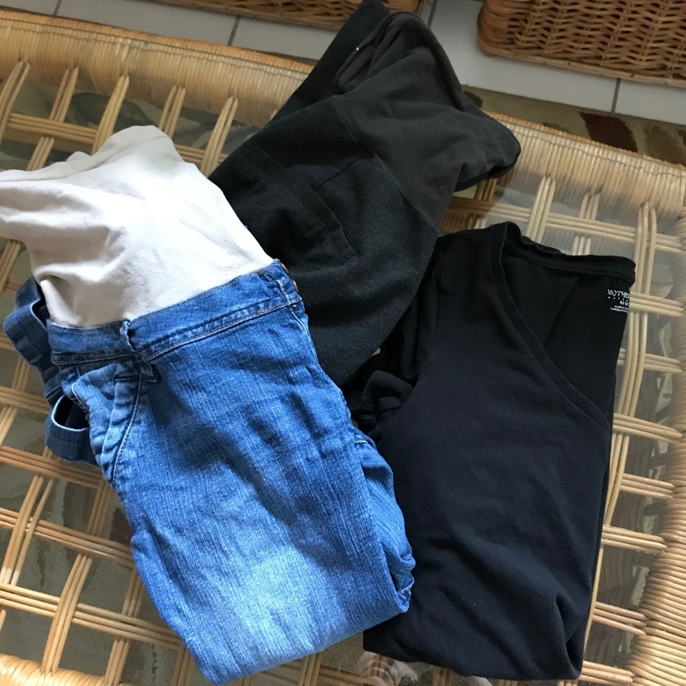 5-piece bundle of maternity clothes